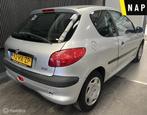 Peugeot 206 1.4 Gentry NAP - Eletrische Ramen, Voorwielaandrijving, Stof, 31 €/maand, 4 cilinders