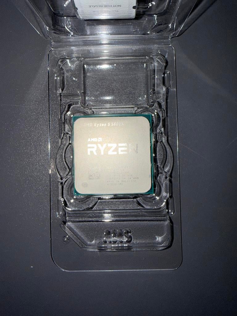 AMD Ryzen 5 5600x CPU, Computers en Software, Processors, Ophalen, Zo goed als nieuw, 6-core, 3 tot 4 Ghz