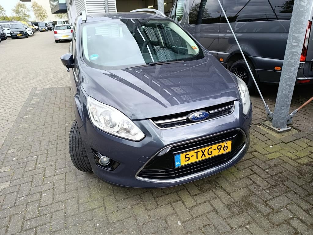Ford Grand C-Max 1.0 92KW Ecoboost 2014 Grijs, Auto's, Voorwielaandrijving, 745 kg, 125 pk, Origineel Nederlands