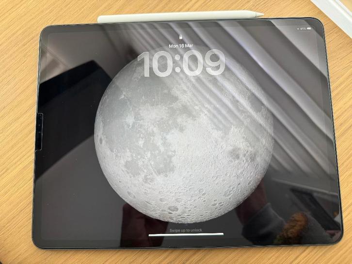 iPad Pro 3e generatie 256 GB met Apple Pencil, Computers en Software, Apple iPads, Zo goed als nieuw, Apple iPad, Wi-Fi, 13 inch of meer