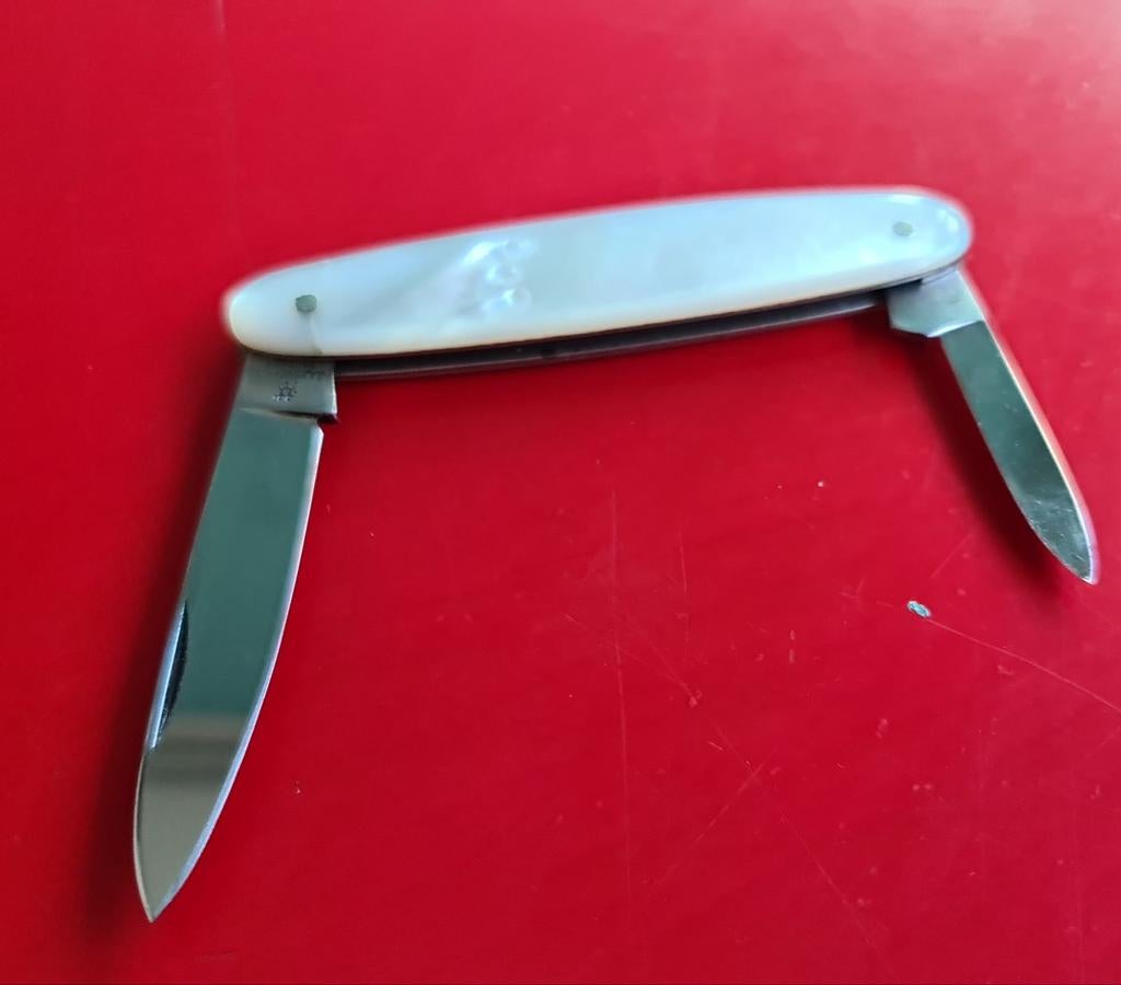 Antiek J.A. Henckels zakmes met parelmoer handvat, Antiek en Kunst, Verzenden