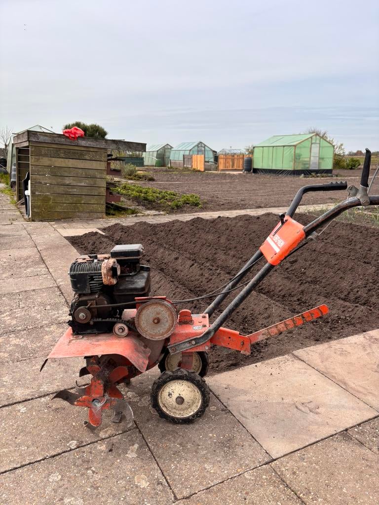 Yard man tuinfrees, Ophalen, Gebruikt, Benzine, Tuinfrees