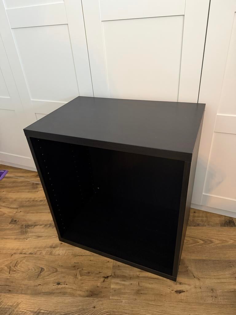 Ikea Besta Basis kast 64x60x40 cm - Zwartbruin, Huis en Inrichting, Kasten | Overige, Ophalen, Gebruikt