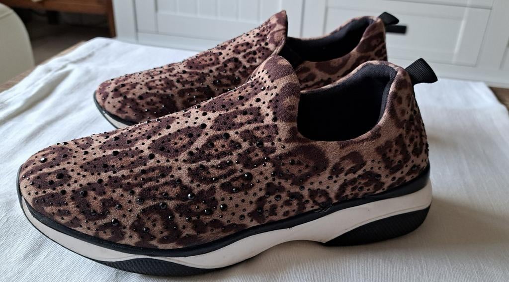 Venice sneakers maat 39 met panterprint en steentjes, Kleding | Dames, Schoenen, Bruin, Venice, Ophalen of Verzenden, Sneakers of Gympen
