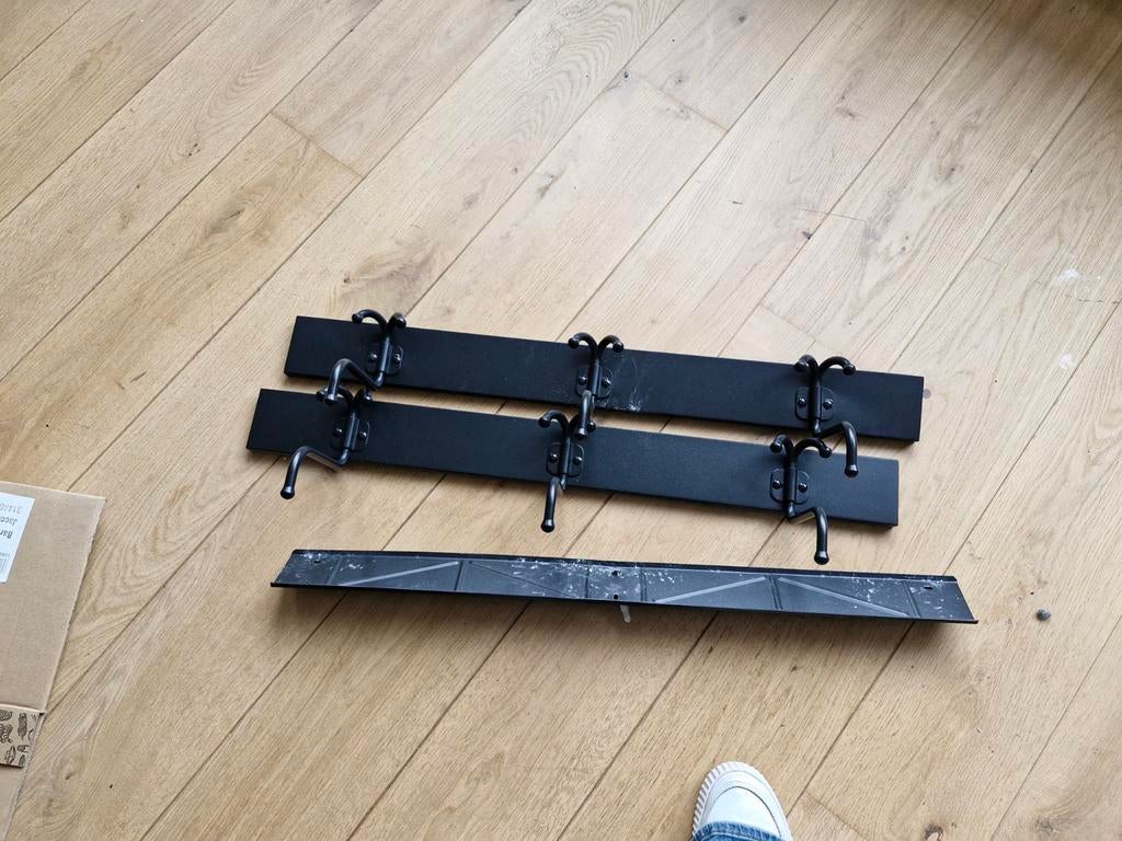 Zwarte kapstokken met haken, Gebruikt, Minder dan 100 cm, Metaal, Ophalen