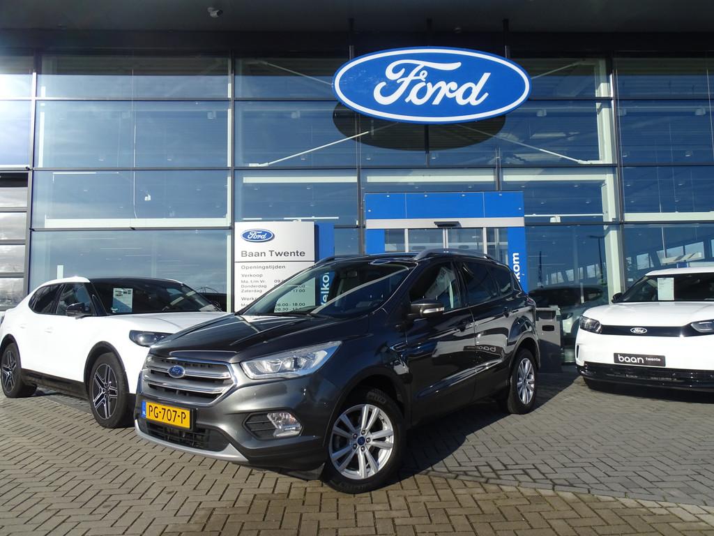Ford Kuga 1.5 EcoBoost Trend Ultimate | Trekhaak | verwarmde, Auto's, 12 maanden, Stof, 4 cilinders, Origineel Nederlands
