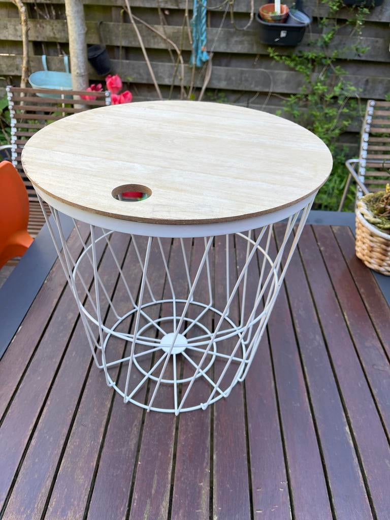 Decoratieve Korf met Houten Blad - Wit Metaal & Licht Hout, Minder dan 45 cm, Minder dan 55 cm, Gebruikt, Rond