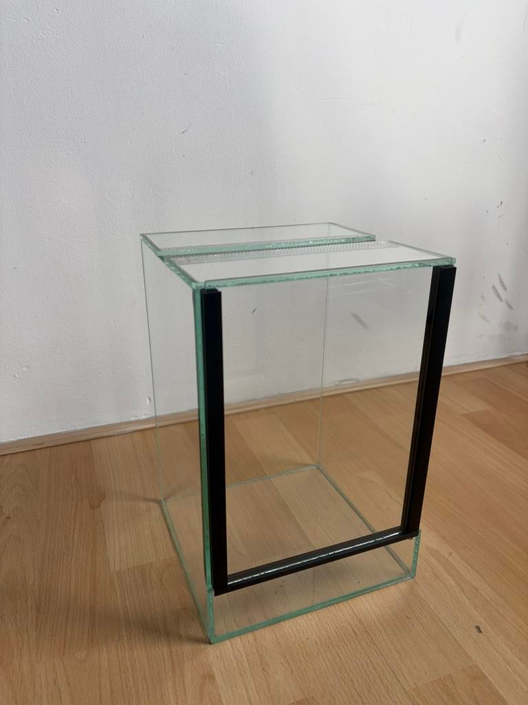 Terrarium 20x20x30, Dieren en Toebehoren, Reptielen en Amfibieën | Toebehoren, Ophalen, Zo goed als nieuw