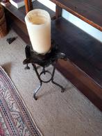 Kandelaars met kaars prijs € 10.00, Ophalen of Verzenden, Overige materialen, Minder dan 25 cm