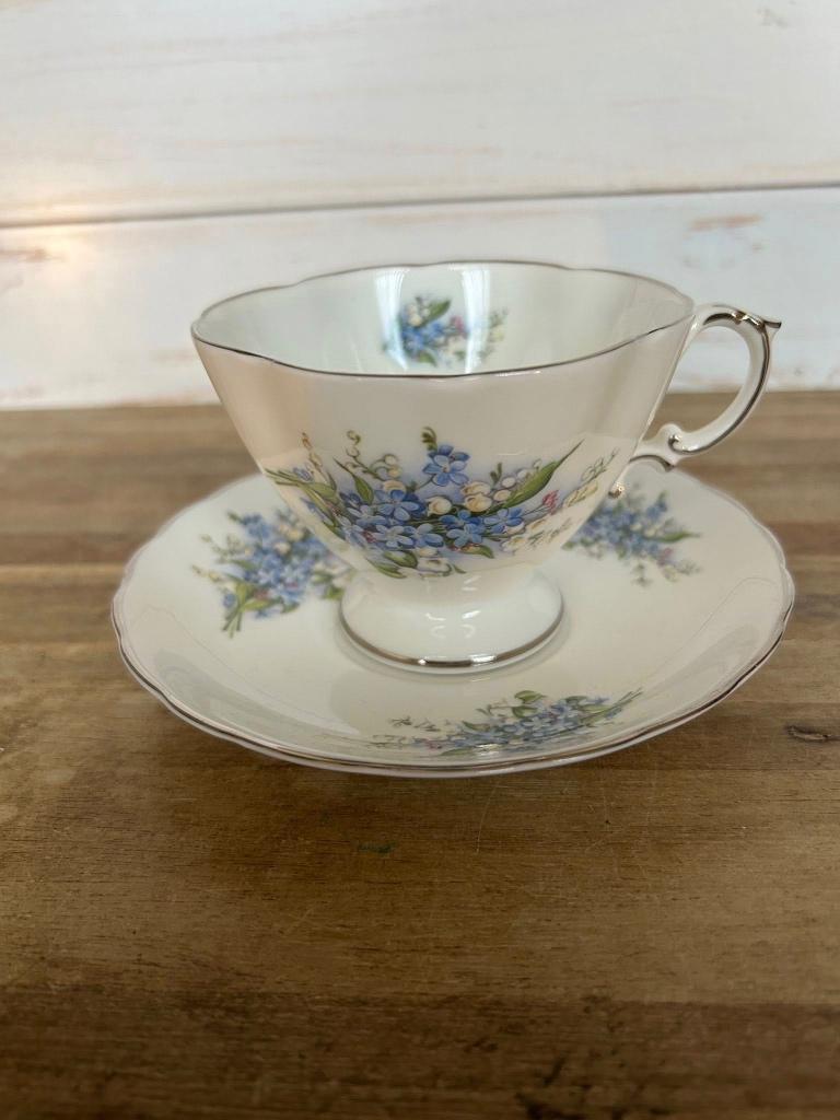 Vintage Oakley vergeet mij nietjes kop & schotel, Ophalen of Verzenden