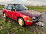 Mazda 323 1.6 I HB GLX 16V AUT U9 1993 Rood, Auto's, Mazda, 40 €/maand, 4 cilinders, 400 kg, Origineel Nederlands