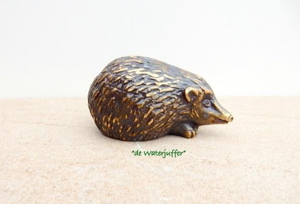 058* Bronzen mini egel (Boven €75 geen verzendkosten), Ophalen of Verzenden, Nieuw, Overige materialen, Dierenbeeld