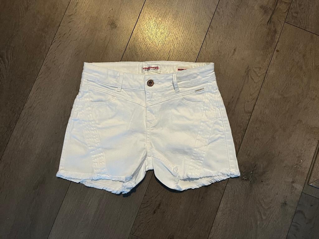 Korte broek van Vingino maat 164 (advr 75), Kinderen en Baby's, Kinderkleding | Maat 164, Broek, Meisje, Ophalen of Verzenden