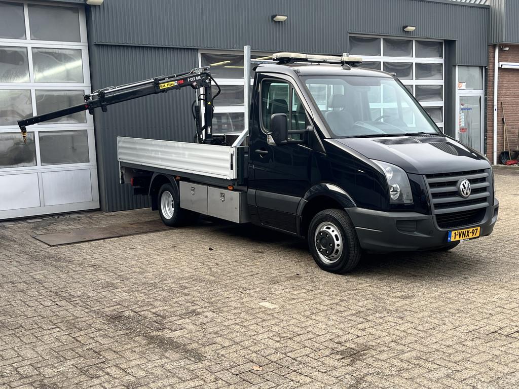 Volkswagen Crafter 50 2.5 TDI 7.000KG Trekgewicht Lucht Hiab, Auto's, Bestelauto's, Euro 5, Gebruikt, Zwart, Volkswagen
