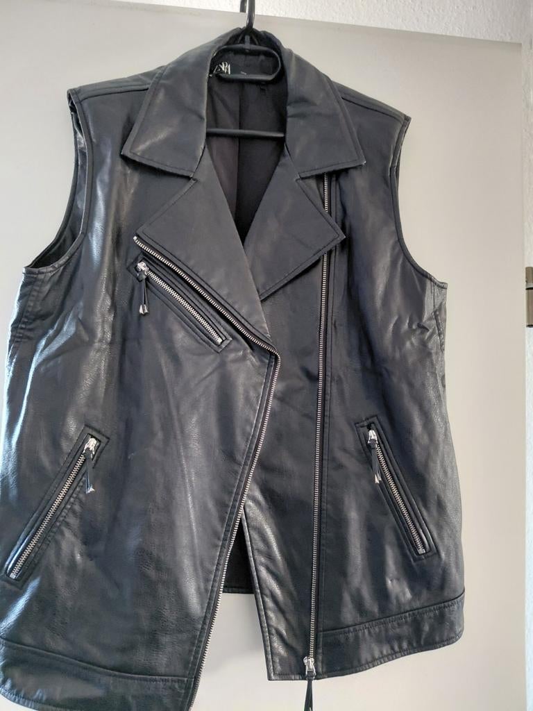 Nep leren gilet Zara maat M, Ophalen of Verzenden, Zo goed als nieuw, Maat 38/40 (M), Zwart