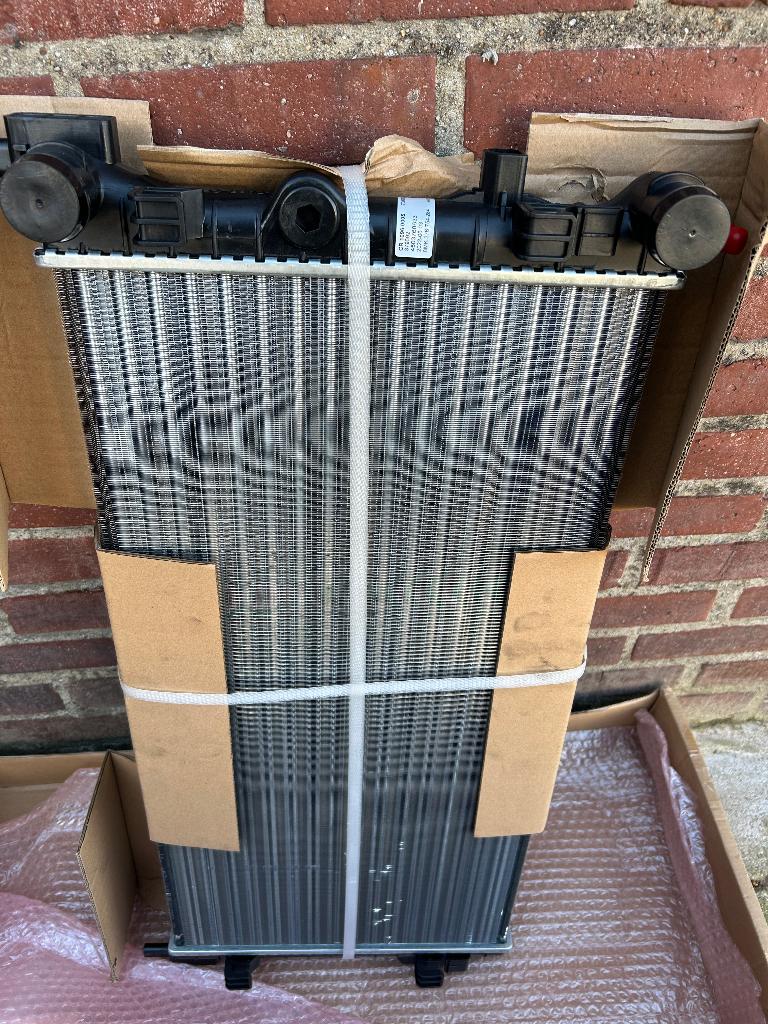 Vw polo 1.2 tsi radiateur, Auto-onderdelen, Ophalen of Verzenden, Nieuw