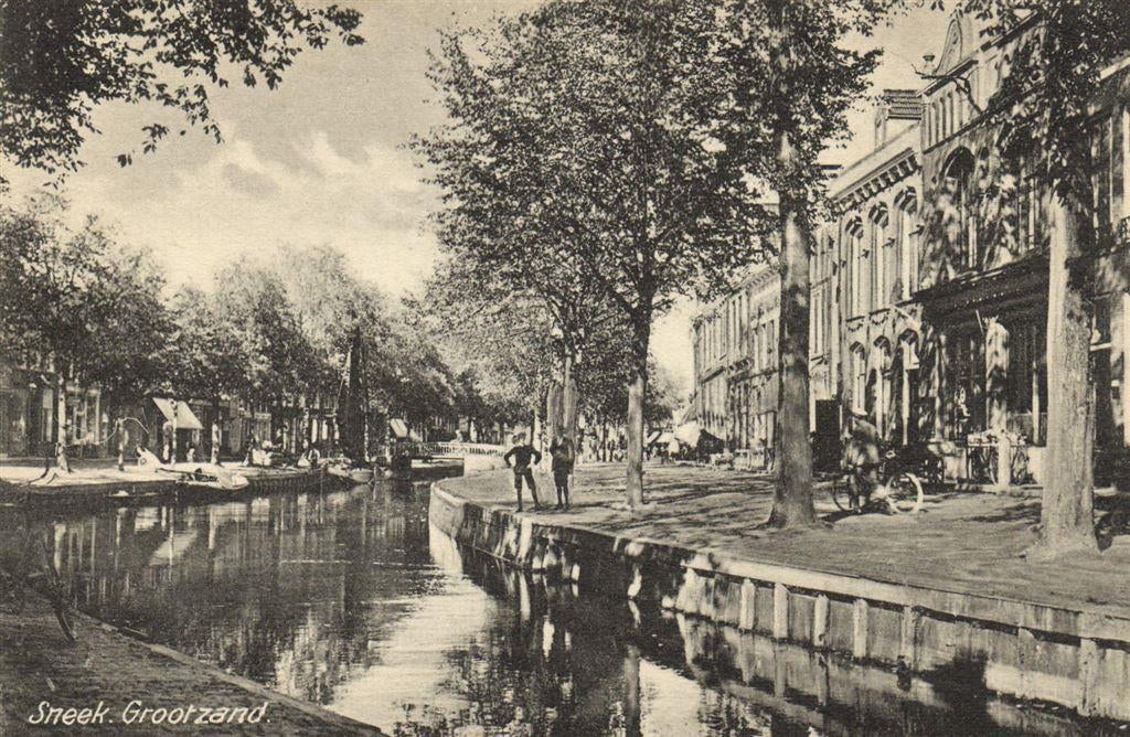 Sneek. Grootzand. - volk fiets - ongelopen, Ophalen of Verzenden, Voor 1920, Ongelopen, Friesland