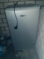 Grijze Primo mini koelkast - Werkt goed, lichte schade, Witgoed en Apparatuur, Koelkasten en IJskasten, Ophalen, Gebruikt, Minder dan 75 liter