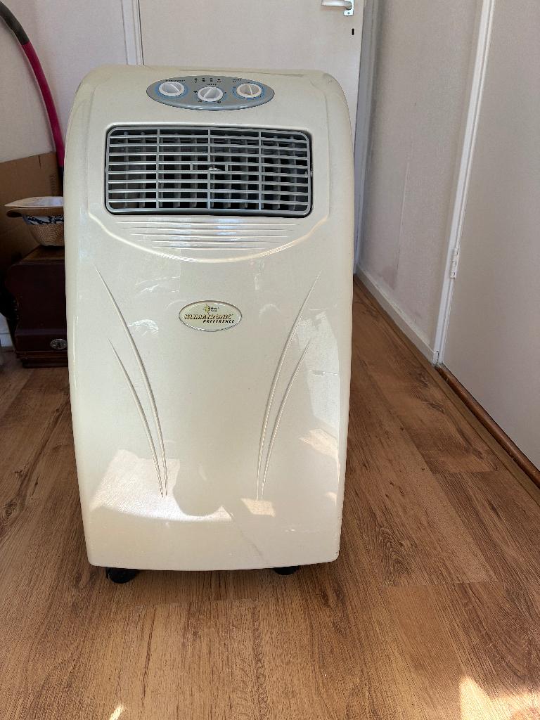 Mobiele Airco, Ophalen, Gebruikt, Minder dan 60 m³, 3 snelheden of meer