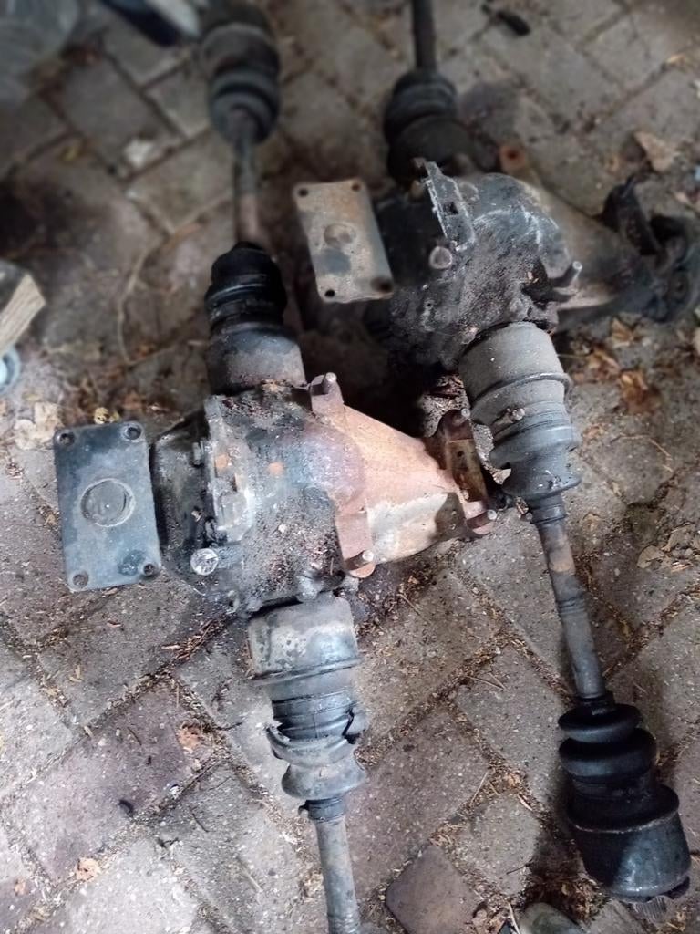 2 X differentieel Mercedes type 116 ?? MB 220D 1997, Ophalen of Verzenden