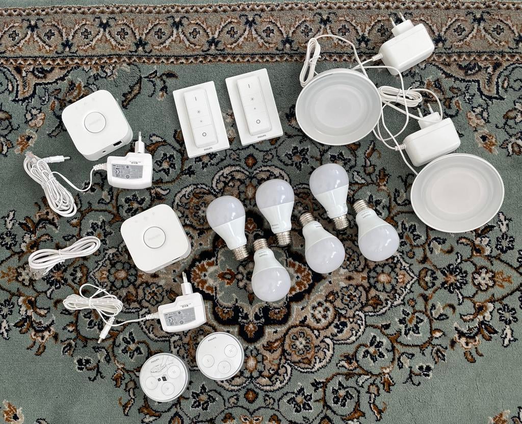 Philips Hue set (diverse accessoires) set of losse verkoop, Huis en Inrichting, Lampen | Losse lampen, Ophalen of Verzenden, Minder dan 30 watt