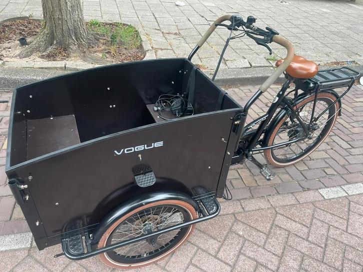 Elektrische bakfiets te HUUR/ Cargo bike RENT in Amsterdam✅, Fietsen en Brommers, Fietsen | Bakfietsen, Gebruikt, Elektrisch, Ophalen