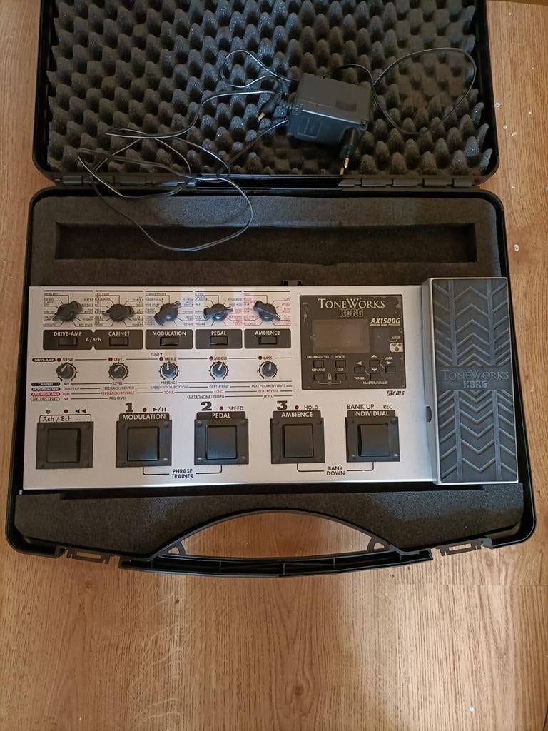 Korg ToneWorks AX1500G multi-effectpedaal, Muziek en Instrumenten, Effecten, Ophalen of Verzenden