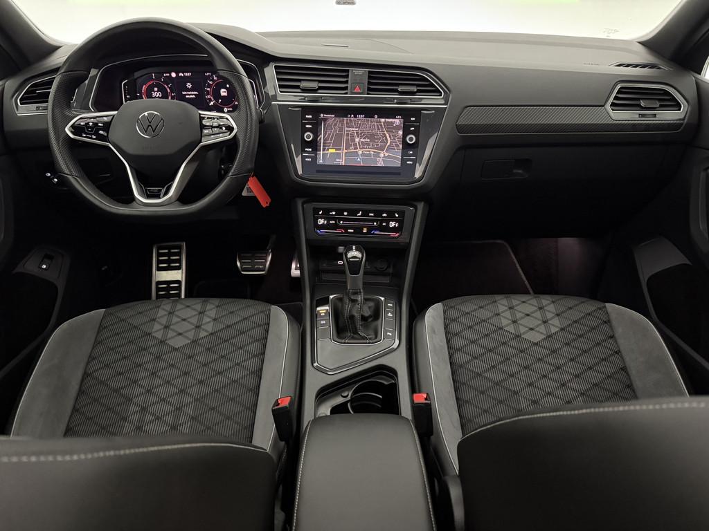 Volkswagen Tiguan 1.4 TSI eHybrid R-Line | Pano | Sfeer | Ad, 1716 kg, Stof, Euro 6, 4 cilinders