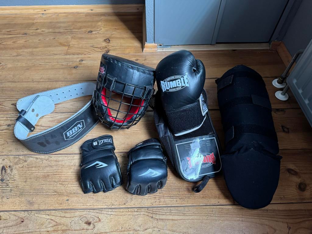 Vechtsport beschermingsset, Sport en Fitness, Ophalen, Gebruikt, Overige, Vechtsportbescherming