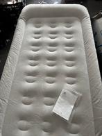 Luchtbed met ingebouwde pomp 1 persoons, Ophalen of Verzenden, Ingebouwde pomp, Gebruikt, 2-persoons