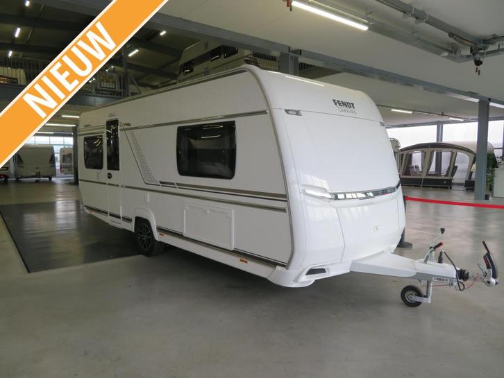 Fendt Tendenza 550 SG gratis Mover+Thule luifel, Caravans en Kamperen, Caravans, tot en met 4, 1250 - 1500 kg, Rondzit, Fendt