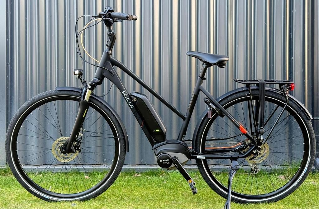Krachtige elektrische damesfiets Stella met Bosch motor zgan, Ophalen of Verzenden, Zo goed als nieuw, Overige merken