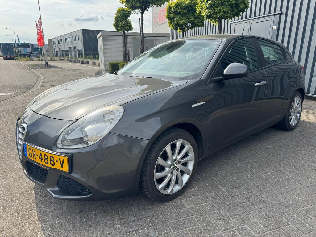 Alfa Romeo Giulietta 1.6 JTDm Progression, Auto's, Alfa Romeo, Voorwielaandrijving, Euro 5, Gebruikt, 4 cilinders