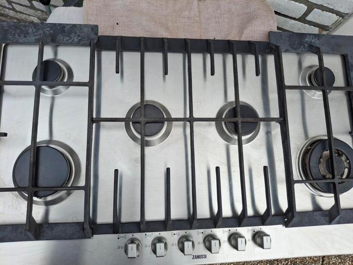 Zanussi ZGS980CTX gasfornuis, Witgoed en Apparatuur, Fornuizen, Gebruikt, Inbouw, Gas, 5 kookzones of meer, 85 tot 90 cm, Ophalen