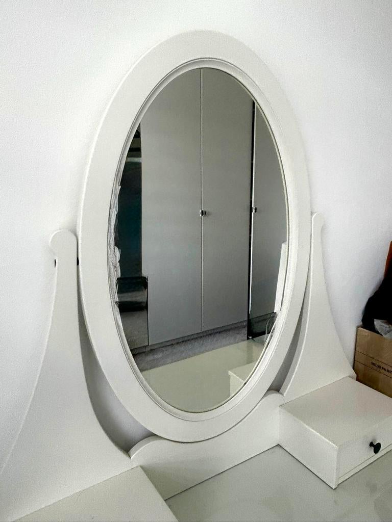 Witte make-up tafel met spiegel en lades, Huis en Inrichting, Tafels | Kaptafels, Zo goed als nieuw, 100 tot 150 cm, Hout, Ophalen