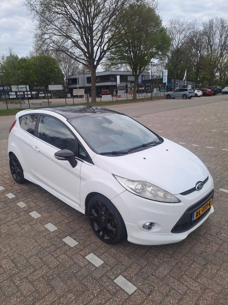 Ford Fiesta ST line 1.6 Ti-VCT 120PK *sport*recaro*android*, Voorwielaandrijving, Euro 5, 4 cilinders, 1600 cc
