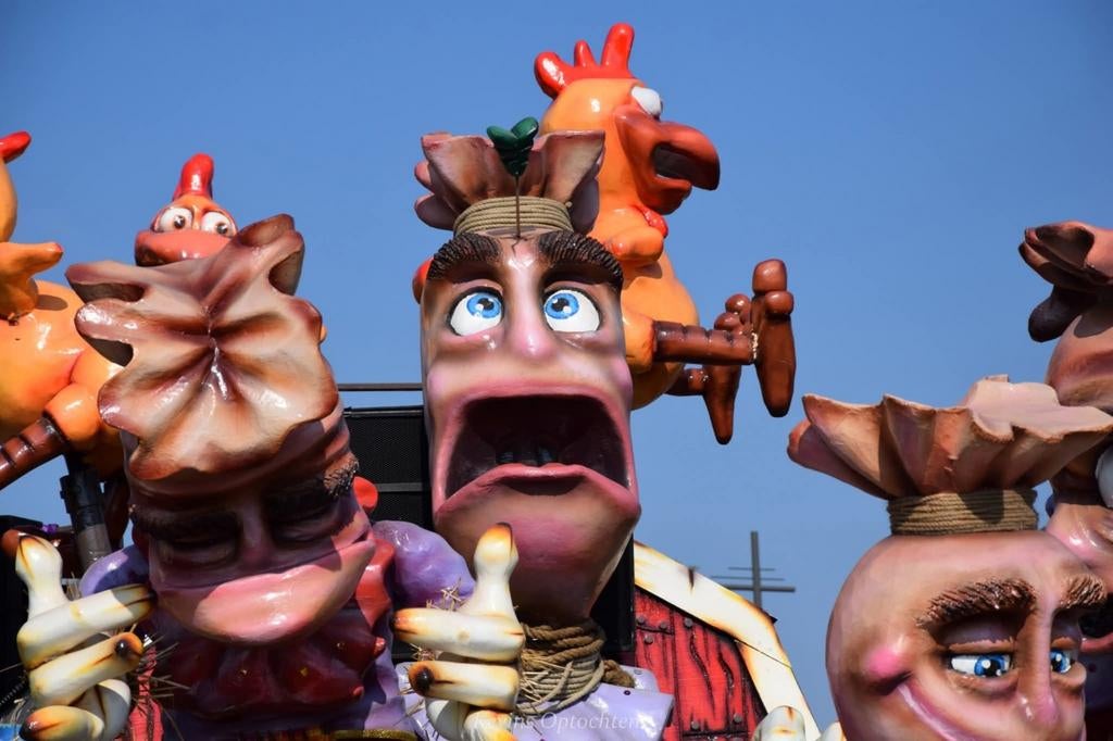 Grote vogelverschrikker voor carnavalswagen, Hobby en Vrije tijd, Feestartikelen, Ophalen, Zo goed als nieuw, Feestartikel, Carnaval