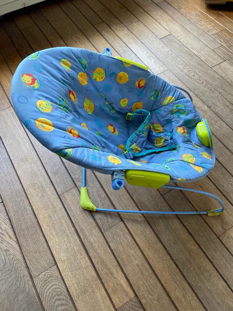 Wipstoel met trilfunctie, Kinderen en Baby's, Wipstoeltjes, Ophalen, Gebruikt, Wipstoel, Met gordel(s) of riempje(s)