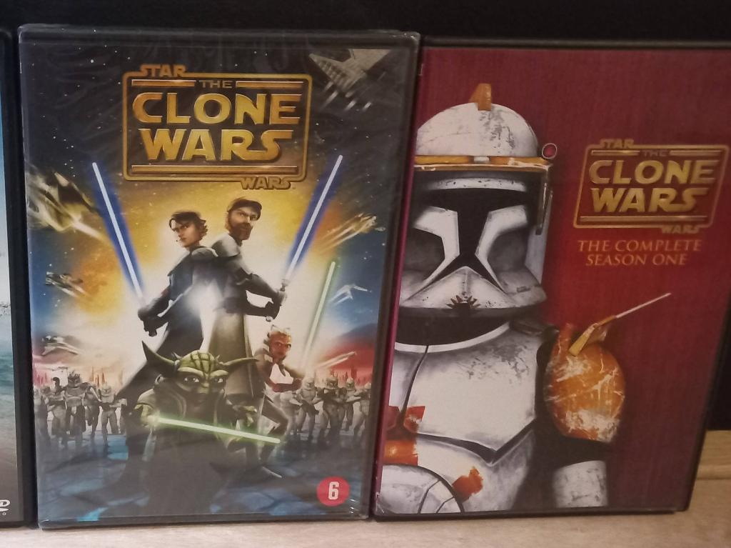 Star Wars: Clone Wars Seizoen 1 (4xDVD BOX) + Film (DVD), Cd's en Dvd's, Boxset, Overige typen, Ophalen of Verzenden, Zo goed als nieuw