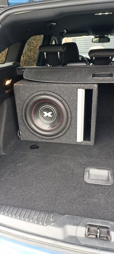 Subwoofer Excursion SXT 12" 900 watt rms/ 2500max + kist, Ophalen, Zo goed als nieuw