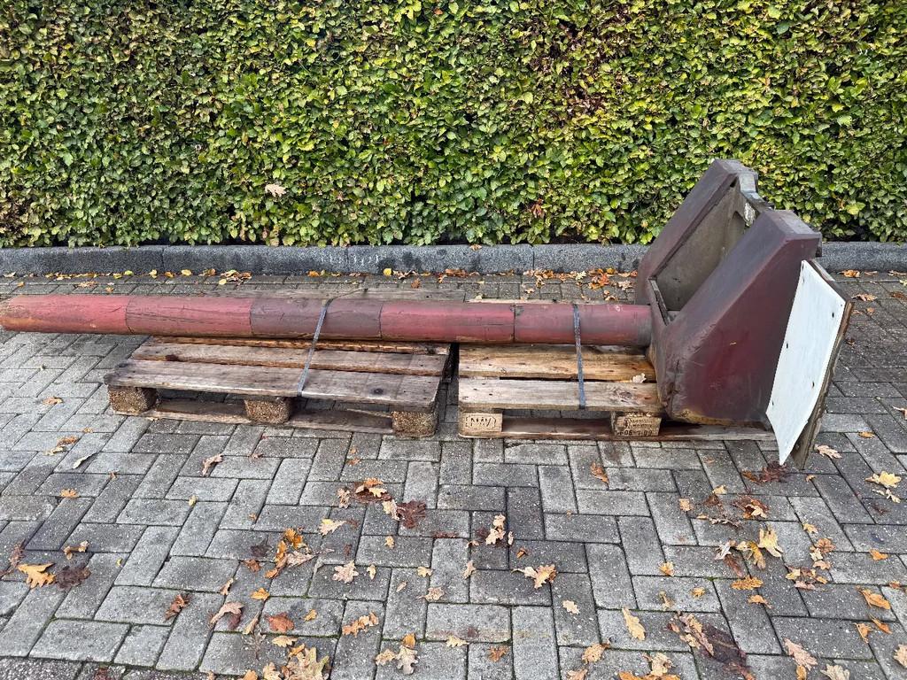 zware heftruck doorn fem 3