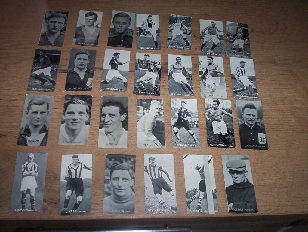voetbalplaatjes terwee 1932 (voetbal), Verzamelen, Sportartikelen en Voetbal, Ophalen of Verzenden, Zo goed als nieuw, Overige binnenlandse clubs