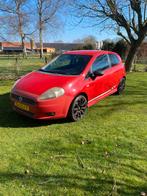 Fiat Grande Punto 1.4 3DR 2008 Rood, Voorwielaandrijving, 40 €/maand, 4 cilinders, Origineel Nederlands