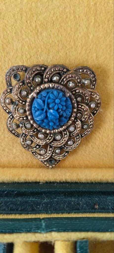 Broches met klip., Ophalen of Verzenden