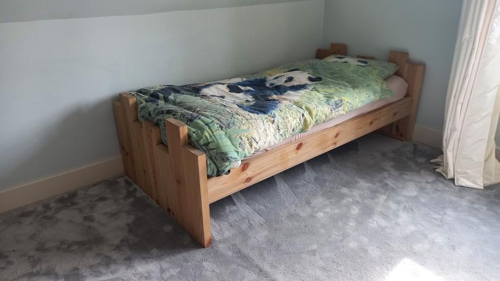 Bed, Ophalen, Gebruikt, Eenpersoons