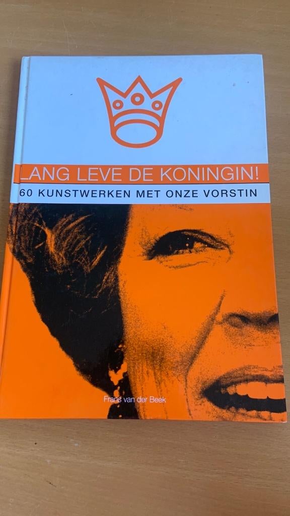 Lang leve de koningin! 60 kunstwerken met onze vorstin, Boeken, Ophalen of Verzenden