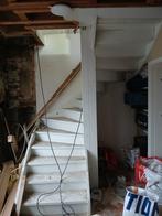 Halfslag trap, 2 jaar oud,.nog in de grondlak, Doe-het-zelf en Verbouw, Ophalen of Verzenden, Zo goed als nieuw, Trap, 2 tot 4 meter