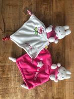 2 zachte Nijntje knuffeldoekjes roze en wit, Ophalen of Verzenden, Zo goed als nieuw, Konijn