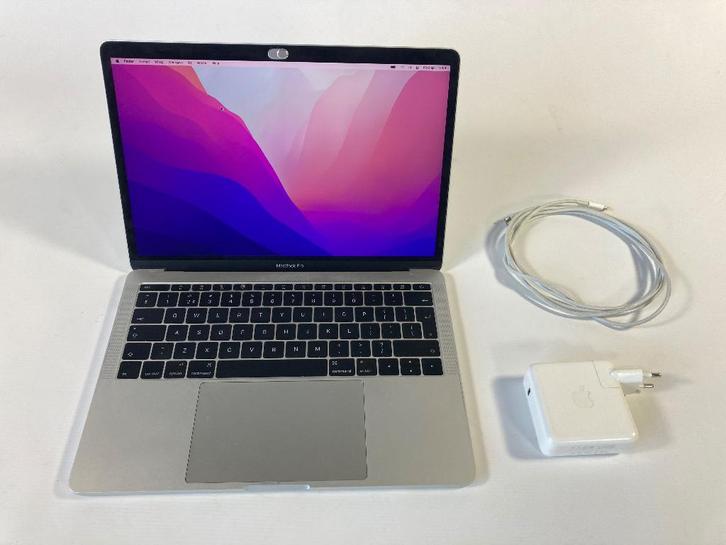 MacBook Pro 2016, Computers en Software, Apple Macbooks, Gebruikt, MacBook Pro, 13 inch, 2 tot 3 Ghz, 256 GB, 8 GB, Qwerty, Ophalen