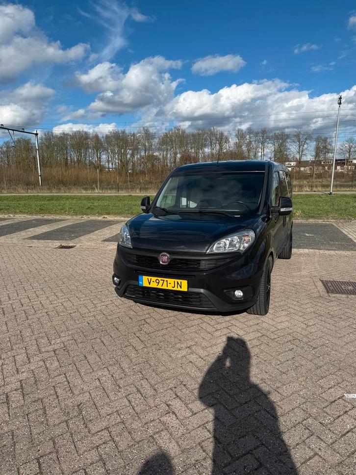 Fiat Doblo 1.2D 70KW 2017, Auto's, Bestelauto's, Particulier, ABS, Achteruitrijcamera, Airbags, Airconditioning, Alarm, Android Auto